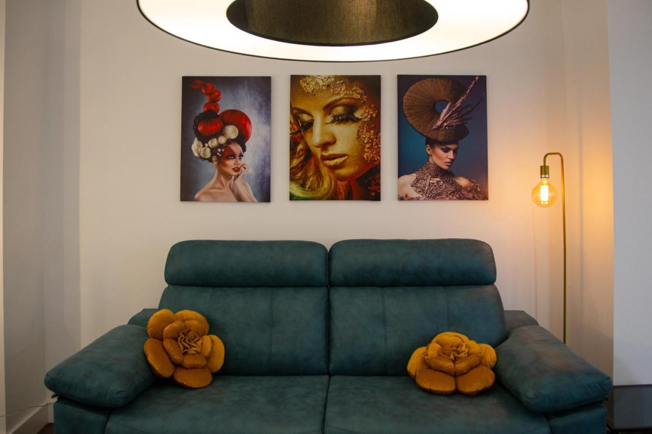 Apartamentos Boutique Cervantes Plasencia Bagian luar foto