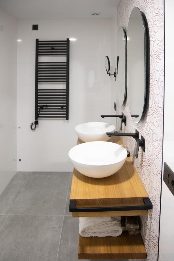 Apartamentos Boutique Cervantes Plasencia Bagian luar foto
