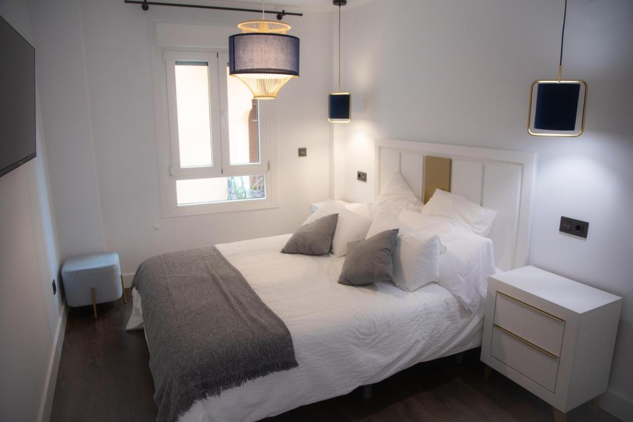 Apartamentos Boutique Cervantes Plasencia Bagian luar foto