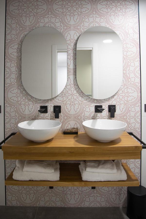 Apartamentos Boutique Cervantes Plasencia Bagian luar foto